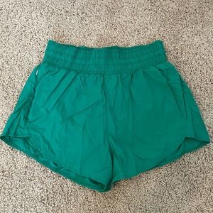 All In Motion Women’s Shorts- Small (green)